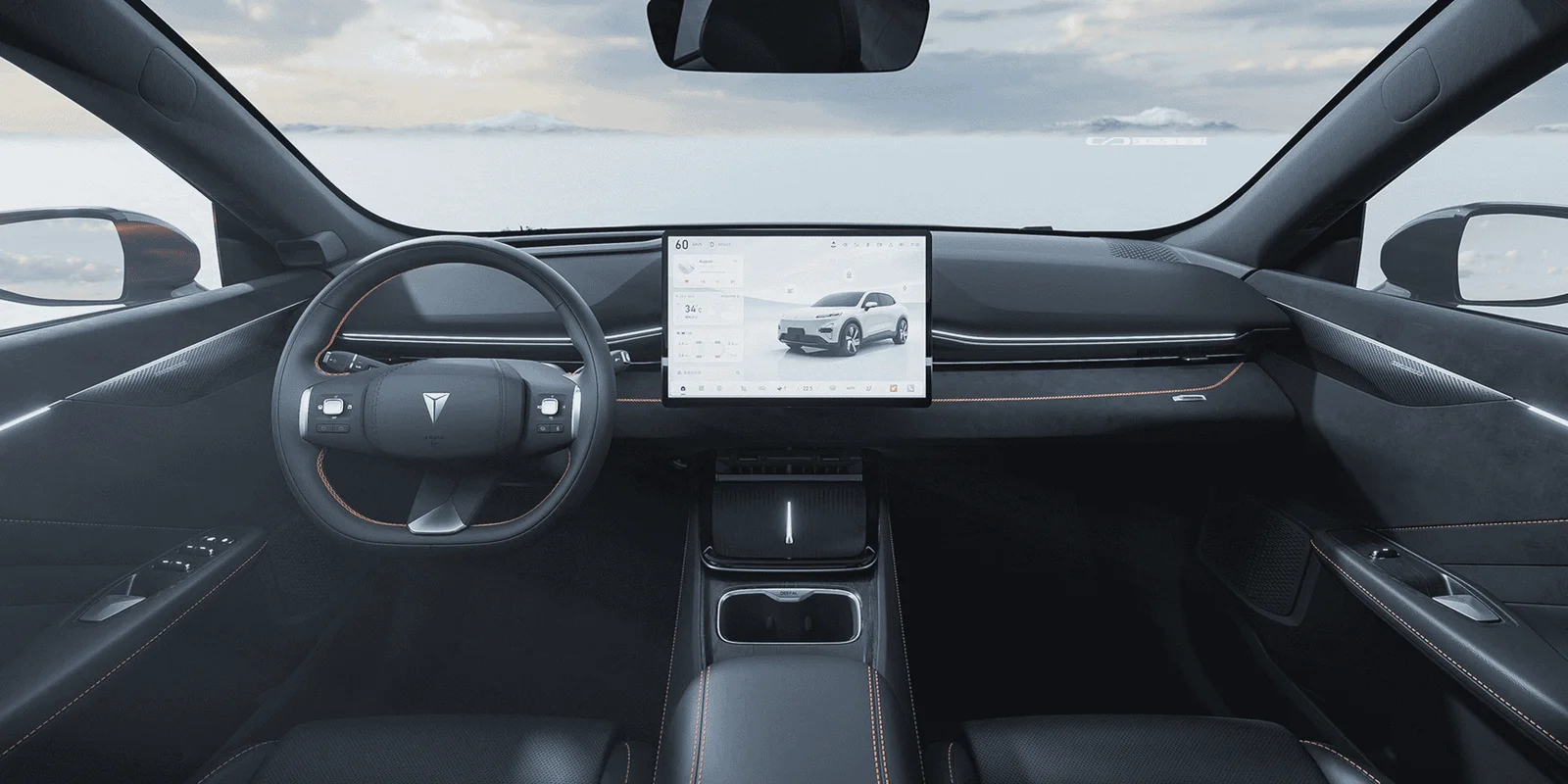 Changan Deepal S05 – Deepal S05 — črna notranjost z velikim zaslonom